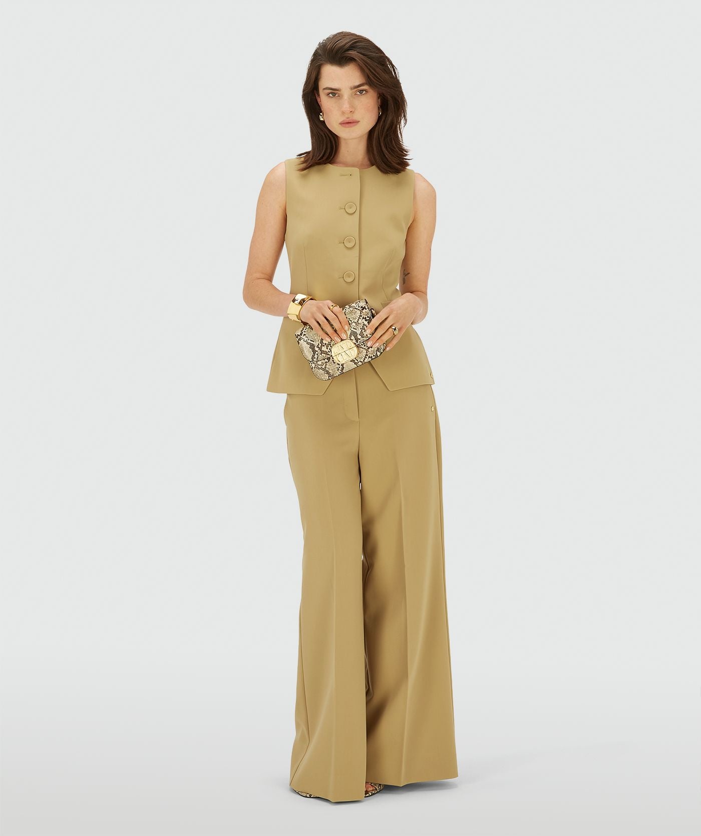 Josh V Jessie Pantalon